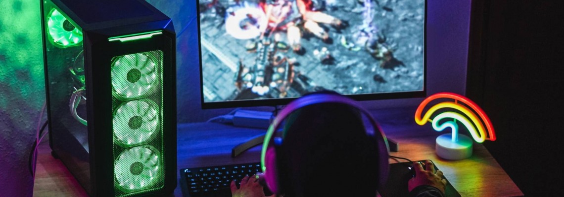 Evoluția Gaming-ului: Cum a Transformat Tehnologia Calculatoarele Noastre în Adevărate Arenă de Joacă Digitale